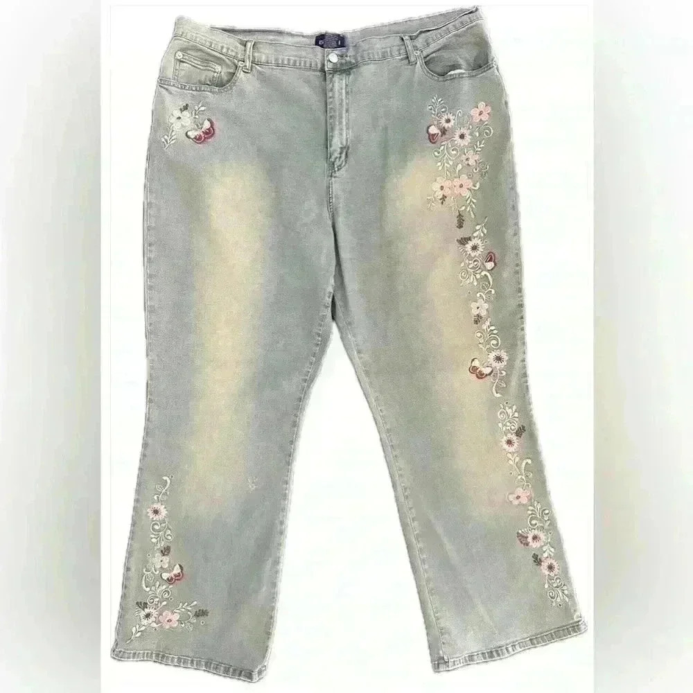 Baccini Embroidered Floral Butterfly Womens Jean Pants (15)